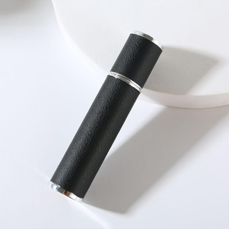 Przenośny skórzany atomizer do perfum 12 ml, wielokrotnego napełniania, do podróży, podróży służbowych, codziennego użytku, 3 kolory do wyboru