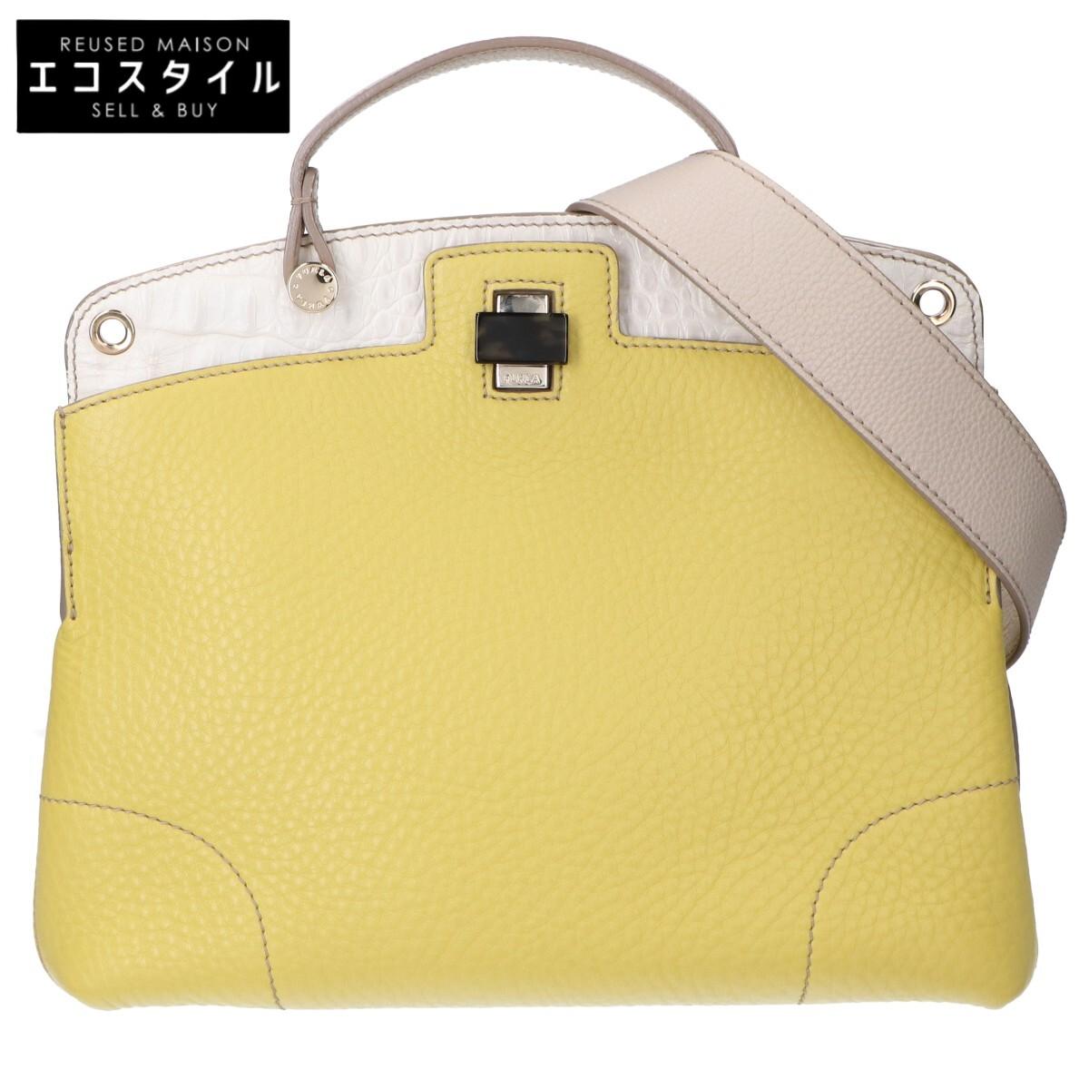 

FURLA F5906 PIPER LUX Embossed Leather Turn Lock 2-Way Handbag White / yellowUsed