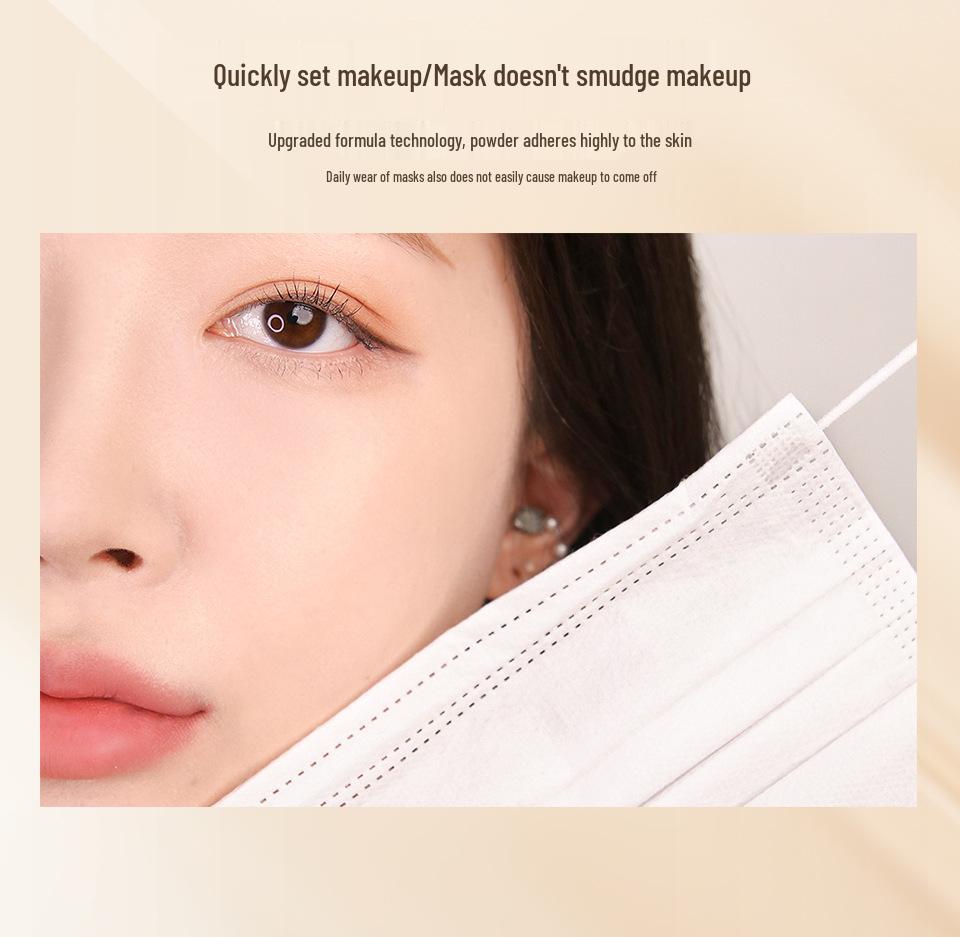 O.TWO.O Silky Skin Oil-Control Setting Powder & Concealer - Honey Light SC025