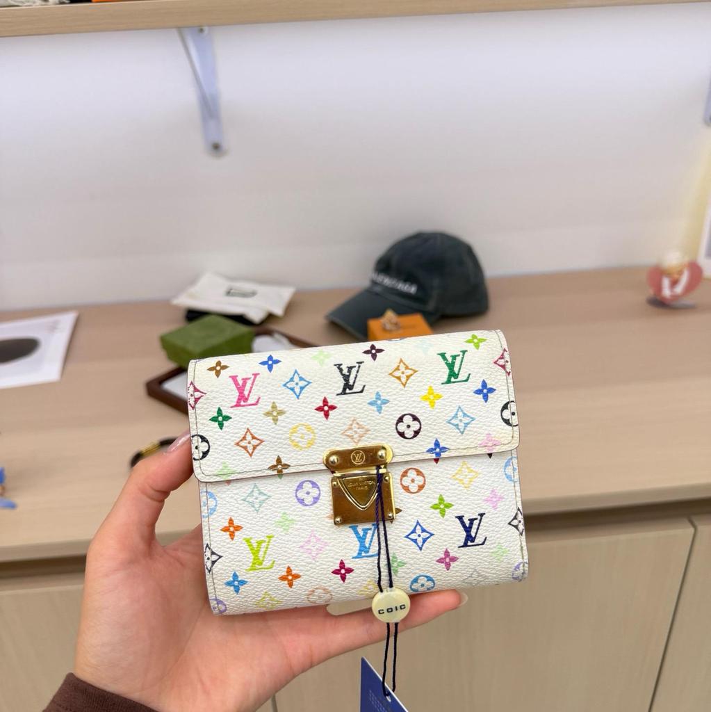 [Pre-Owned] Koala White Tricolor Coated Canvas Monogram Wallet Gold Hardware - Excellent #1E2HK97