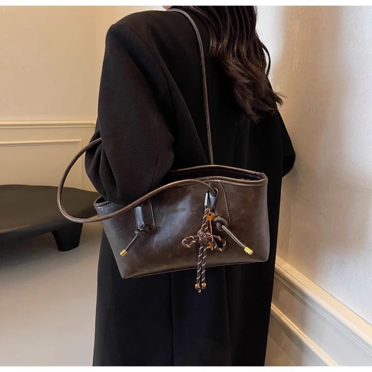 2024 Autumn/Winter Women's High-End Retro Large Capacity Shoulder Tote Handbag