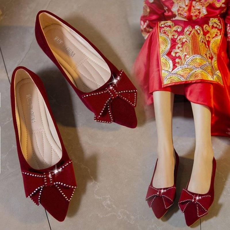 Ladies Footwear Wedding Bride Shoe Pointed Toe Red Women's Flat Shoes Pearl Chic and Elegant Vacation Summer 2025 Luxury Brand
