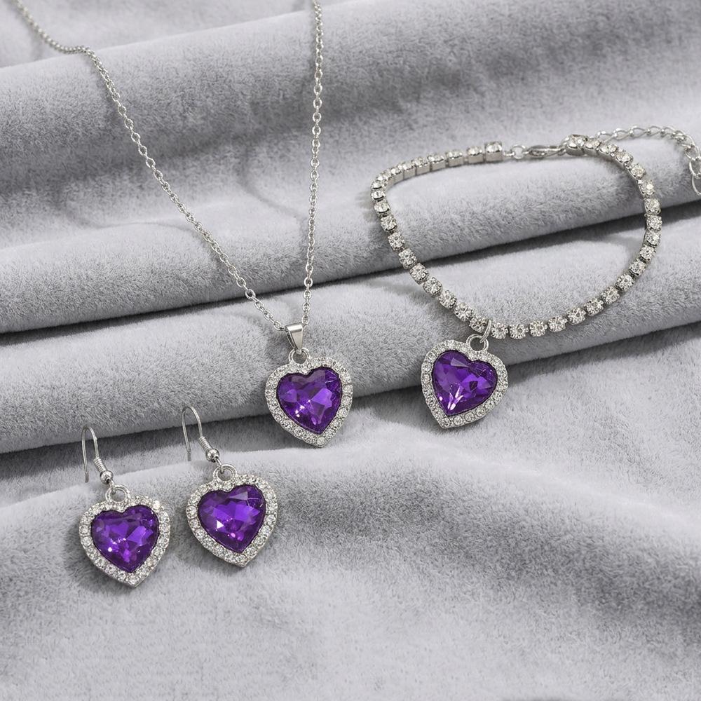 European and American Niche Design Jewelry Light Luxury Full Diamond Love Pendant Neck Chain Earrings High-end Necklace Set