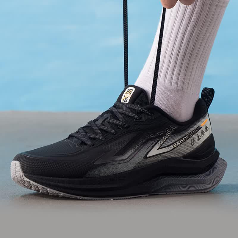 XTEP Men's Running Shoes