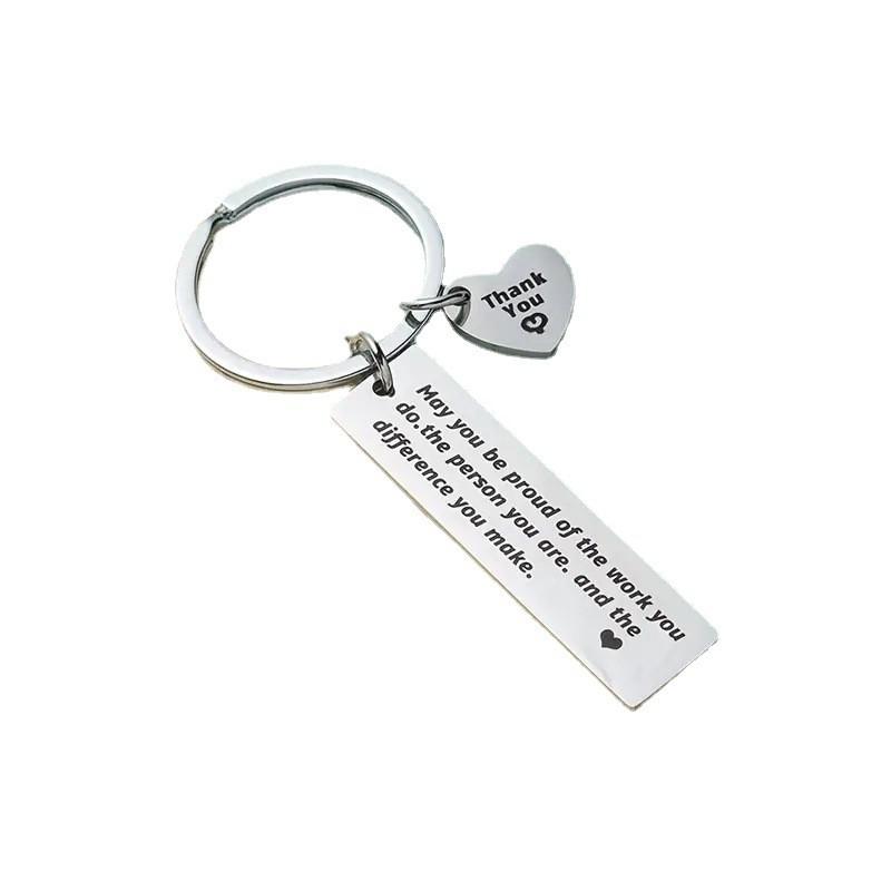 Moderner künstlerischer Edelstahl-Schlüsselanhänger Herzanhänger für Freunde und Familiengeschenke