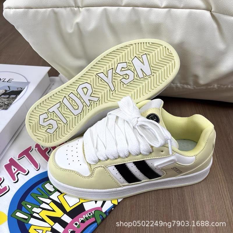 

2025 новый нишевый ретро увеличивающий рост маленькие белые туфли мужские ins трендовые универсальные повседневные спортивные туфли парная цветовая гамма кеды 40