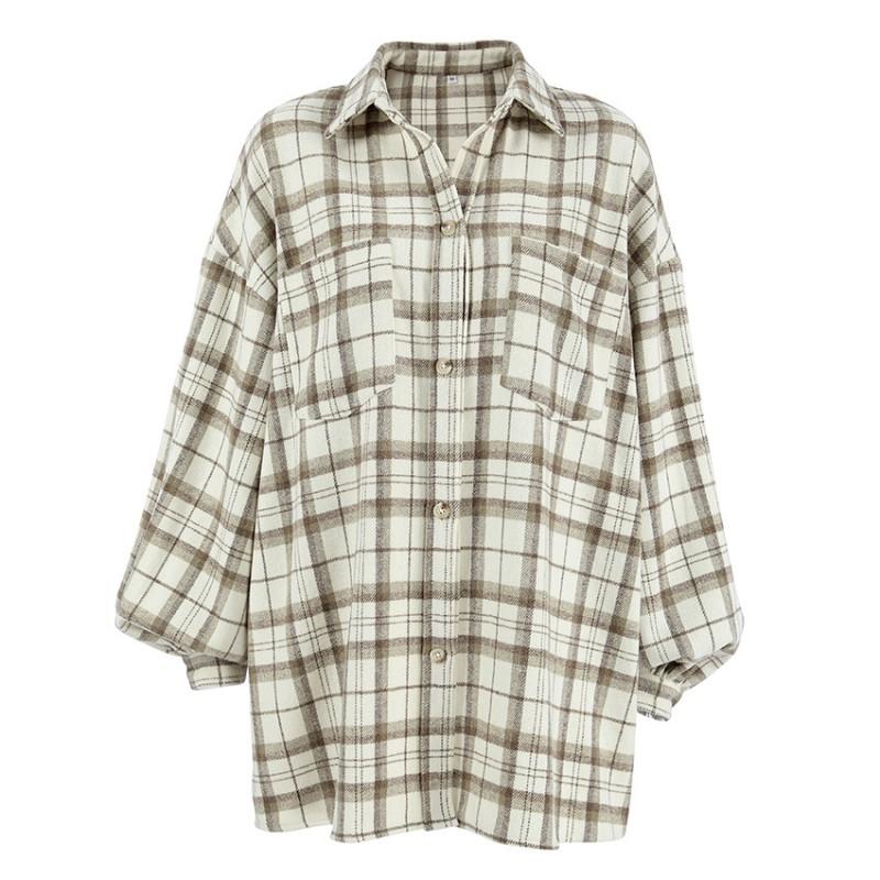 Womens Oversized Relaxed Fit Plaid Shirt With Turn-Down Collar Long Sleeve Loose Top 2025 Casual Streetwear