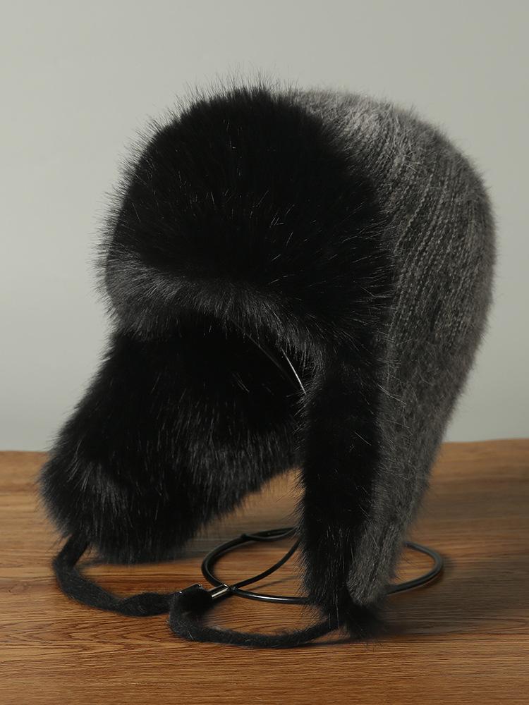 Fleece thickened hat women's autumn and winter new cold-proof thunder hat versatile ear protector warm knitted wool hat