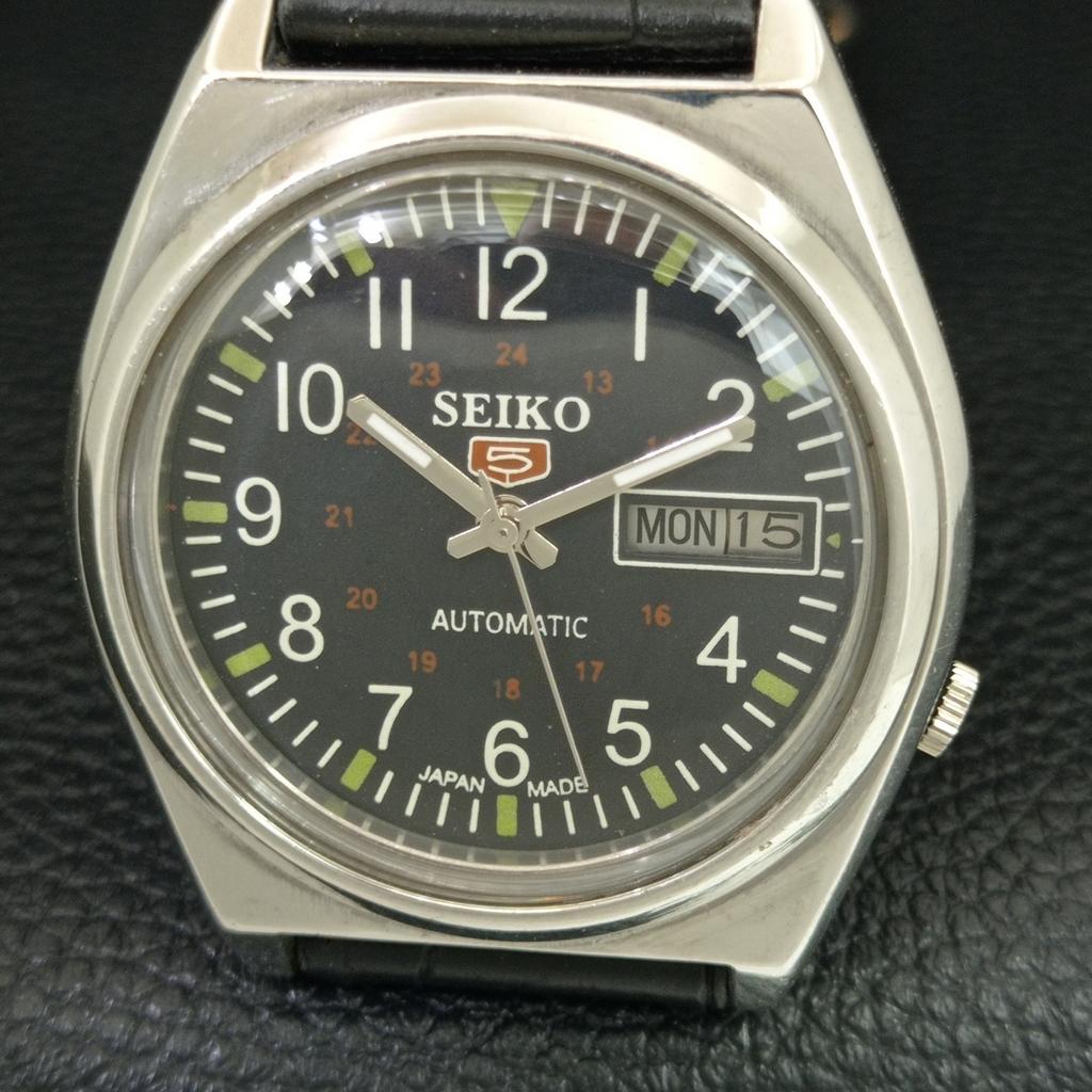 VINTAGE SEIKO 5 AUTOMATIC 7009A JAPAN MENS BLACK COLOR DIAL WATCH a708530-1