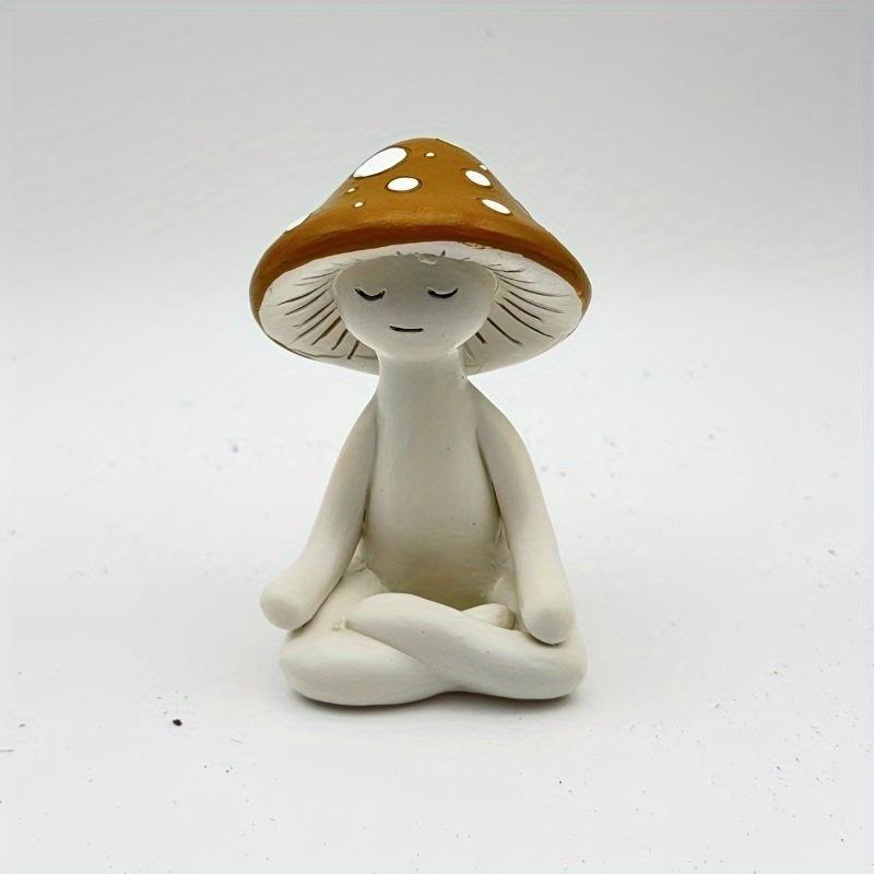 1 Stück Verspielte Meditierende Pilz Harz Schreibtischdeko | Charmante Pilzfigur mit geschlossenen Augen, gelben Punkten und braunen Lamellen