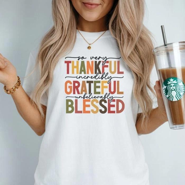 Grateful Thankful Blessed Fall Tee – Autumn Thanksgiving Graphic T-Shirt 4XL