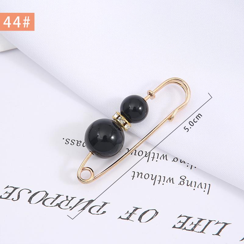 Pearl Anti-Exposure Brooch: Women's Waist-Cinching Pin & Clothing Decoration