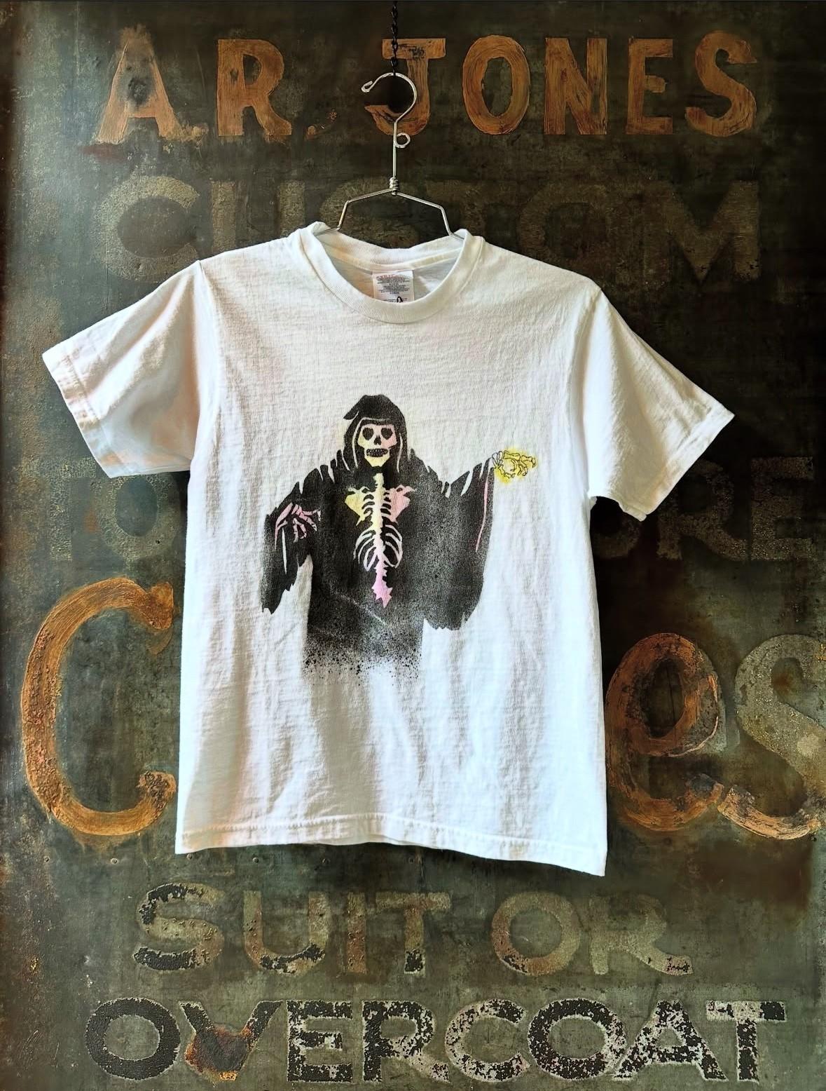 vintage 1950s grim reaper skeleton skull tshirt handpainted S