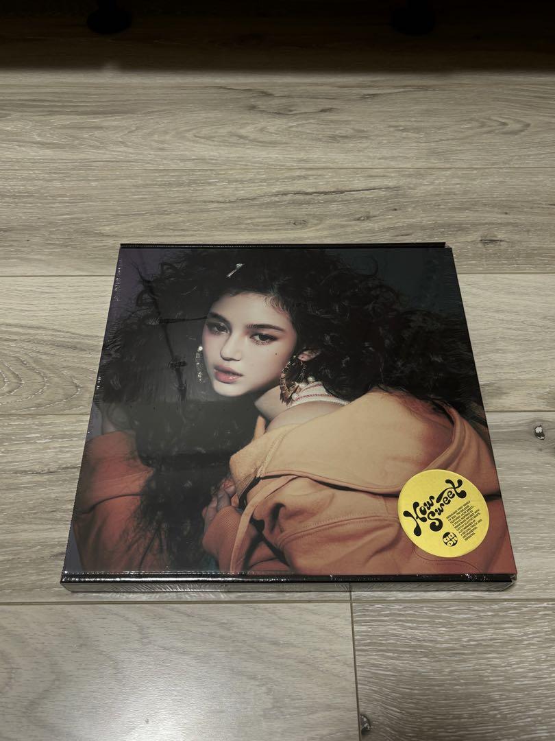 

[Б/У] New Jeans How Sweet & Bubble Gum Daniel