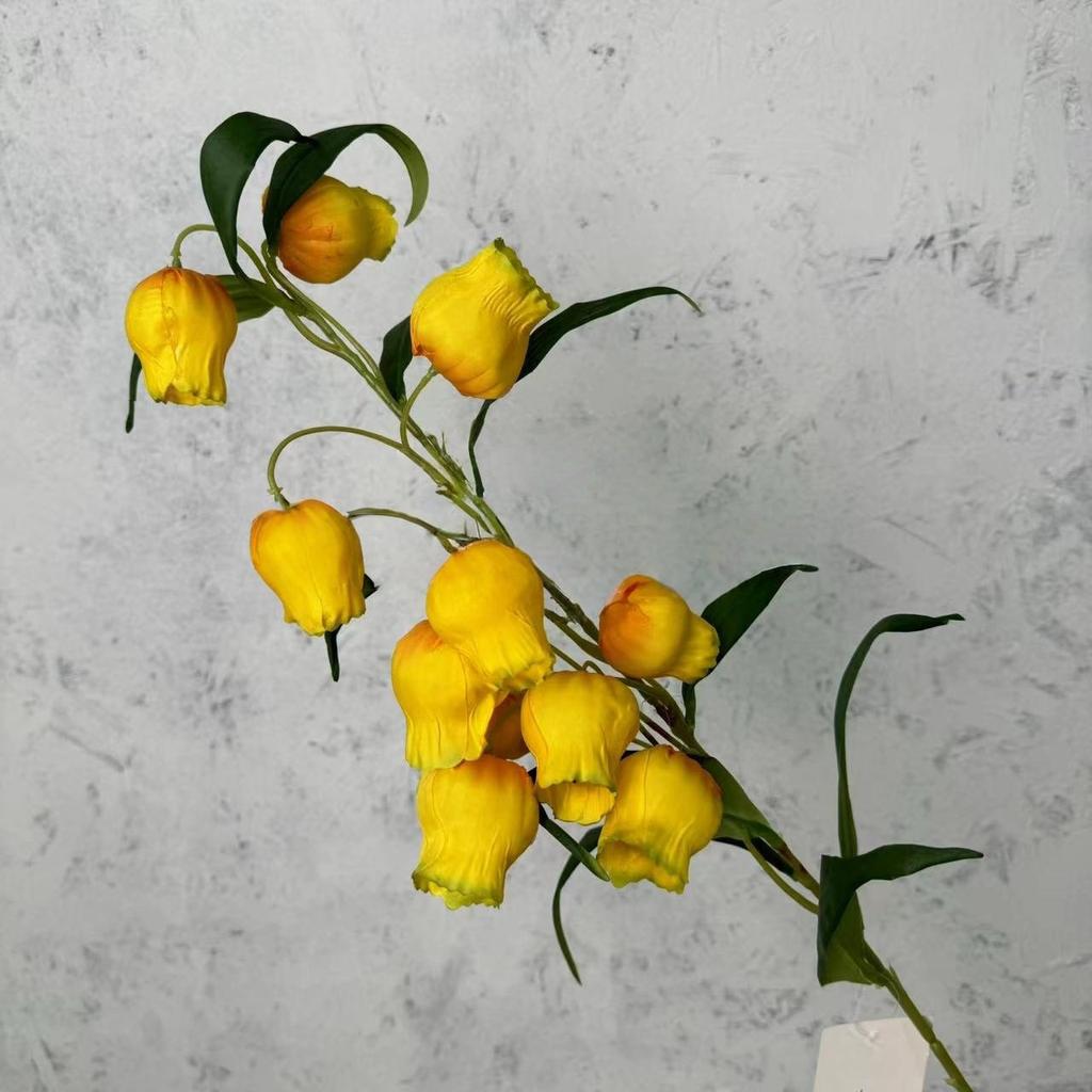 1pc  Artificial Flower Valley Lily Wind Chime Fake Flower Bell Orchid Flower Branch Home Outdoor Decor Pompass grass Flowers