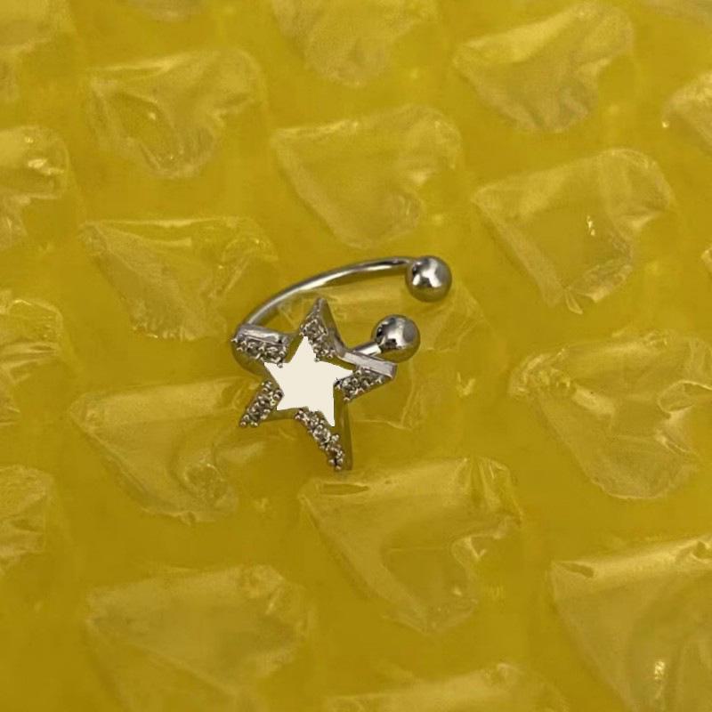 Elegant Diamond Star Ear Cuffs - Black & White Five-Point Design for Women