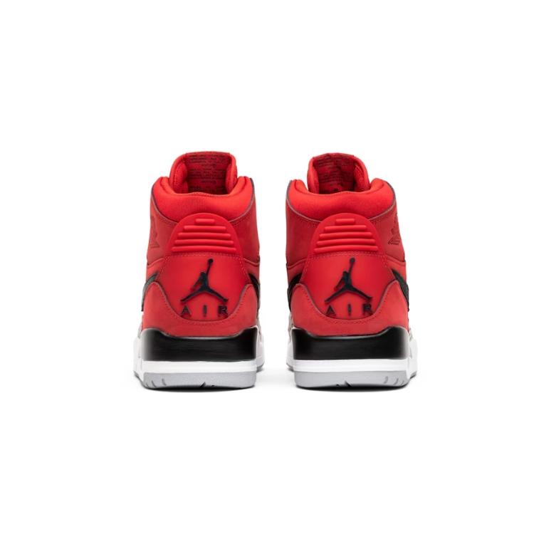 Jordan Legacy 312 Toro PS AT4047-601