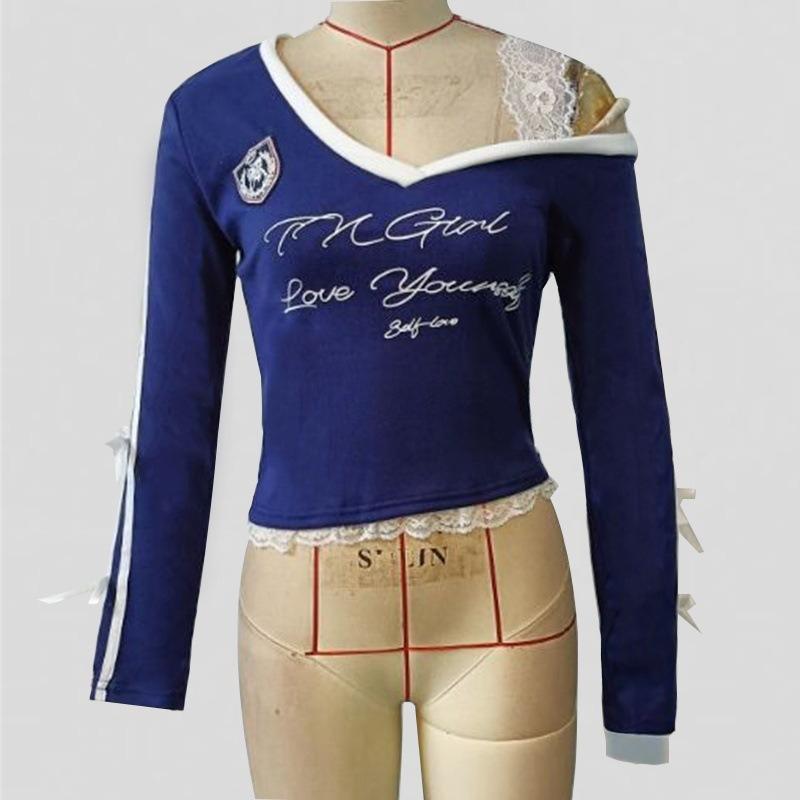 Dámský jarní top s dlouhým rukávem a potiskem písmen v barevném kontrastu a mašlí