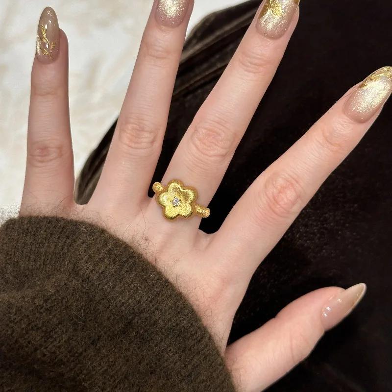 Semplici Anelli di Fiori Spazzolati Dignitosi per Donna Lusso Leggero Novità Anello di Fidanzamento Zircone Dignitoso Squisito di Alta Qualità
