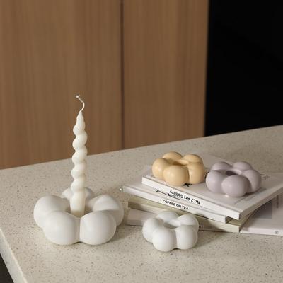 Ceramic Candle Holder Candelabrum Candlestick Flower Shape Cartoon Arts and Crafts Desktop Storage Container Home Decoration