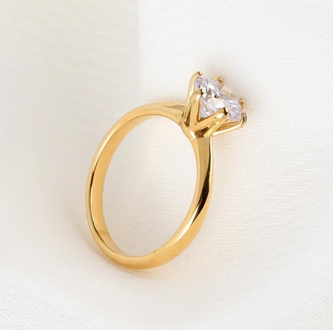 2025 New 316L Stainless steel Wedding Ring for Women Dazzling Zirconia Luxury Lady Accessories Bridal Jewelry Wholesale Not Fade