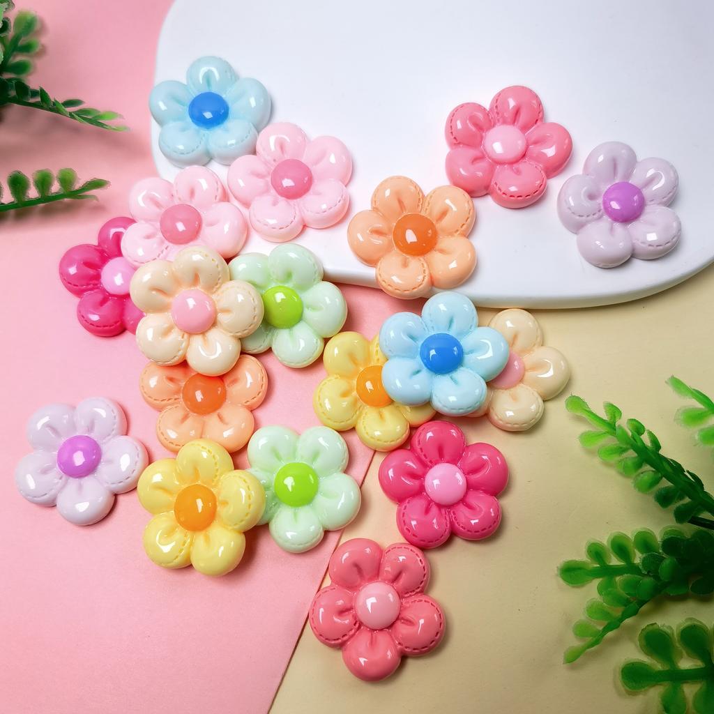 New 100Pcs Mixed Opaque Color Daisy Flowers Flatback Resin Cabochons Colorful Floral Slime Beads Charms for Scrapbooking Decor