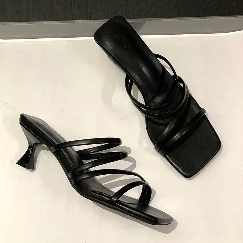 Fashion versatile one-word strap sandals medium heel French women's shoes thin heel square head cool slippers women's new summer 2025