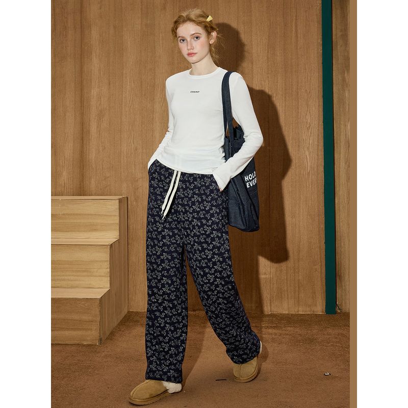 Coolhut Simple and Versatile Letter Print Comfortable Round Neck Casual Inner T-Shirt Top 2026 Winter Base Layer Shirt for Women