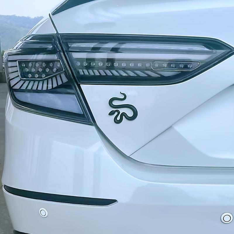 Auto Metalen Embleem Slangvormige Zijdecal Modificeerbare Waterdichte en Zonbestendige Staartembleem Voertuig Carrosserie Decoratie Sticker