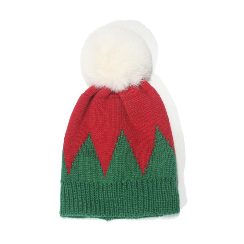 Autumn and winter European and American knitted hats for children, green and red splicing wool hats, warm hairball cold hats, children's
