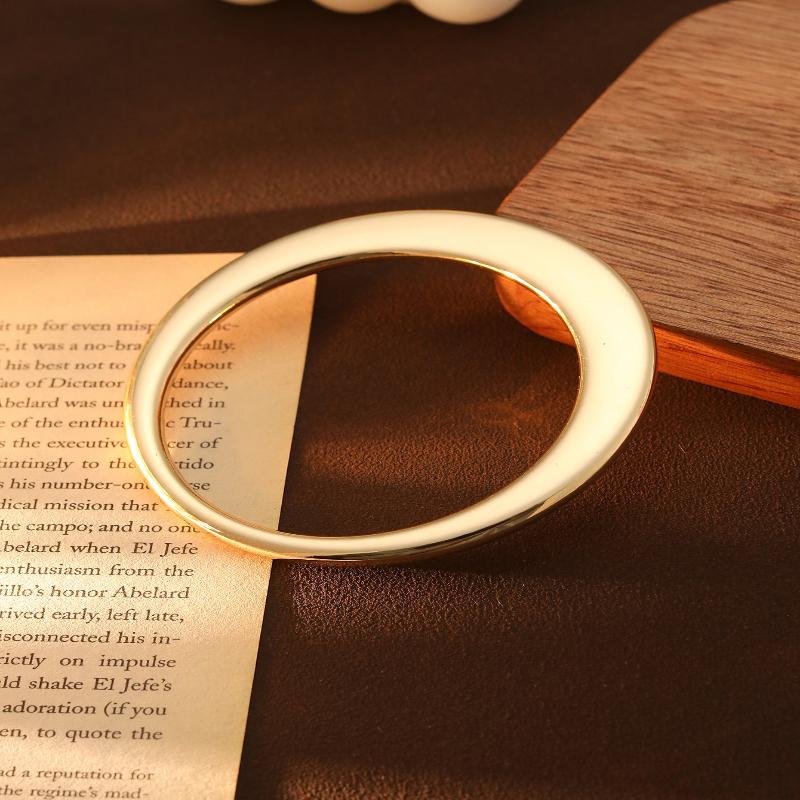 European And American Style Electroplated Ccb Open Bracelet High-End Light Luxury Niche Bracelet Personality All-Match Bracelet