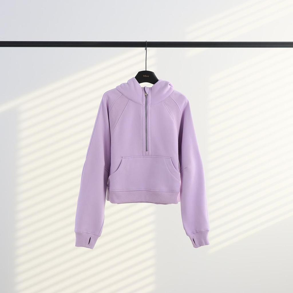 Damska bluza z kapturem i zamkiem do połowy, podszyta polarem - Przytulny top na jesień/zimę do jogi i fitnessu na świeżym powietrzu