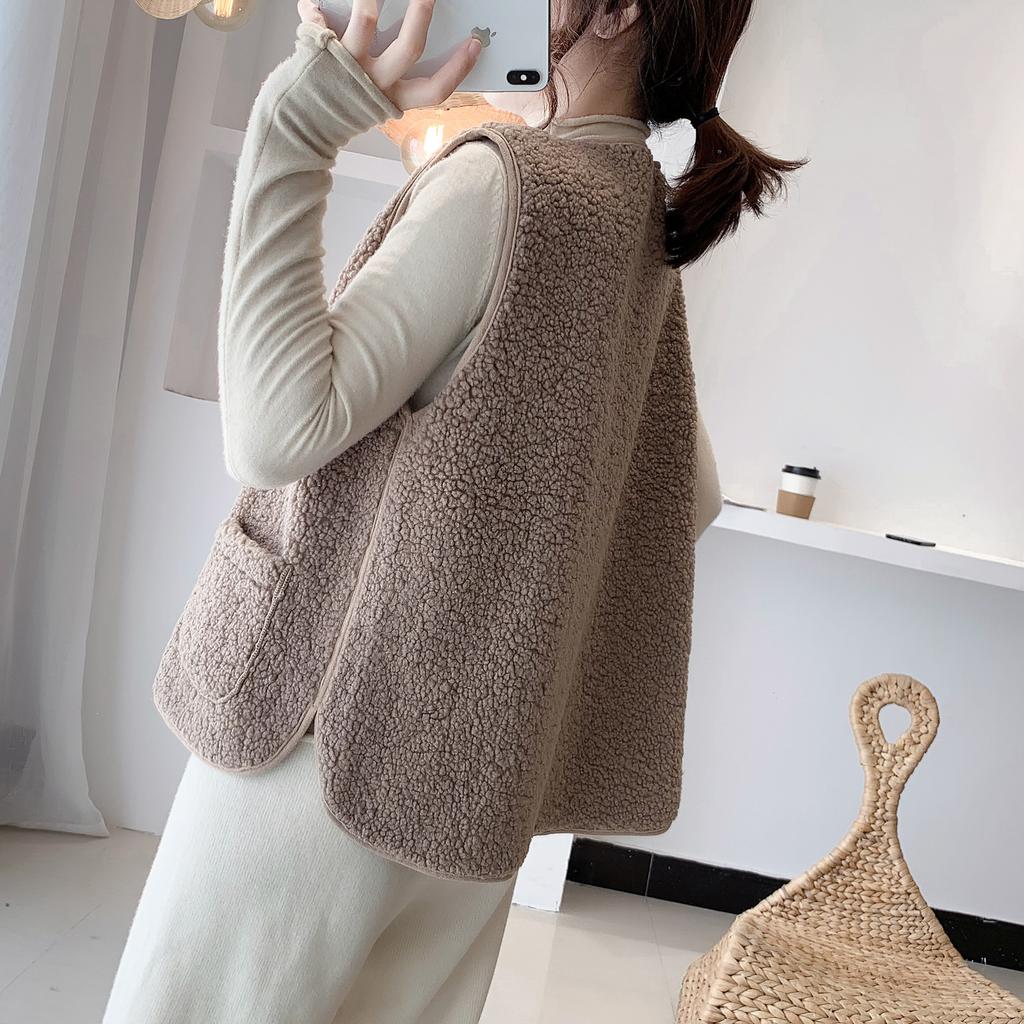 FASHION2024  winter new lamb plush vest outer coat retro style vest women's fur integrated trendy vest women's