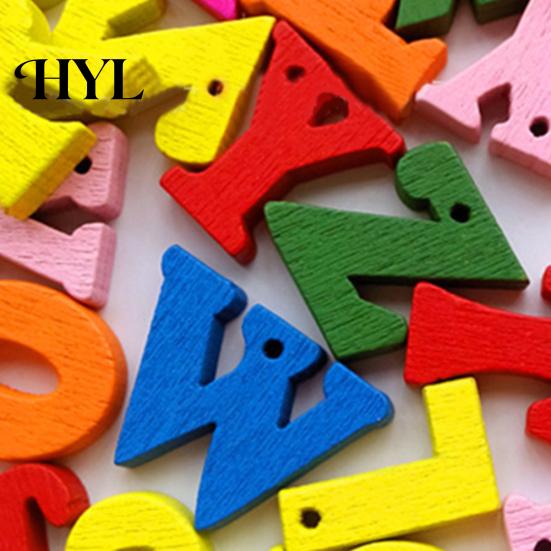100 Stück gemischte AZ Alphabet Holzbuchstaben Knopf DIY Handwerk Nähen Scrapbooking