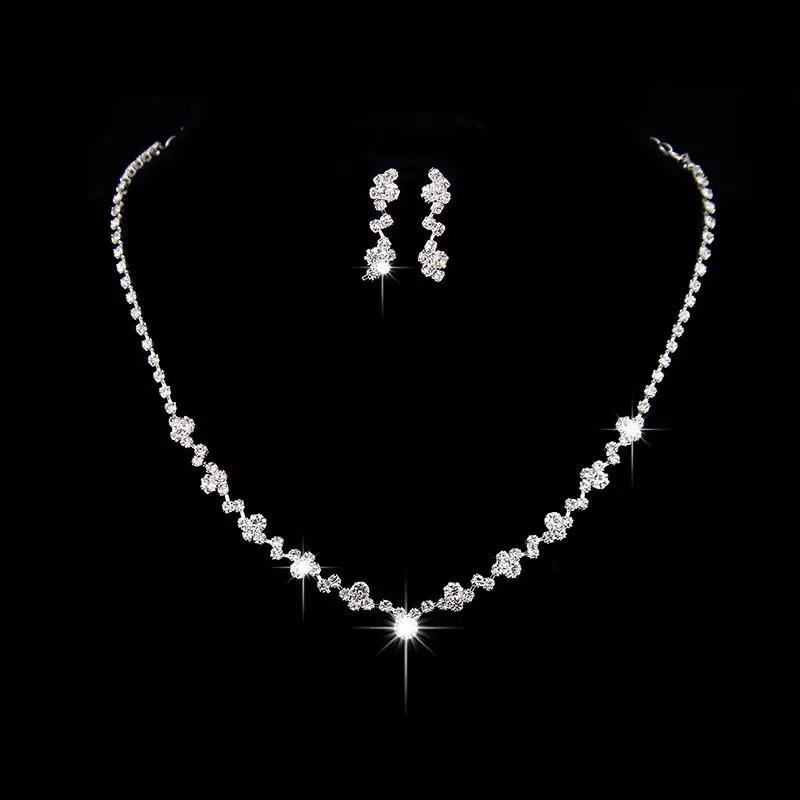 

Wedding Studio Photography and Makeup Accessories Chain Earrings Two Piece Set
