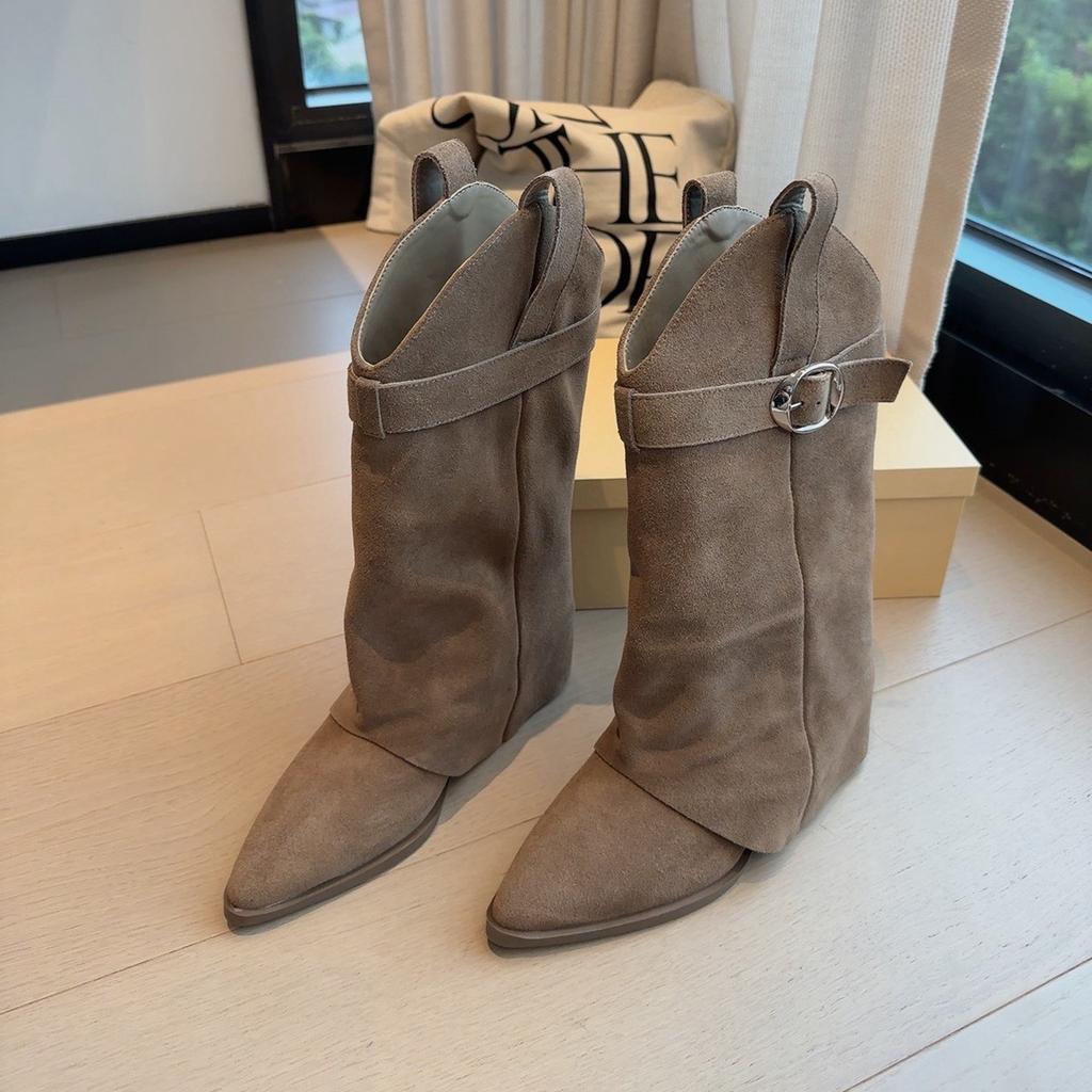 Frosted cowhide thick heel high heel pointed trousers boots women's 2025 new belt buckle long western boots.