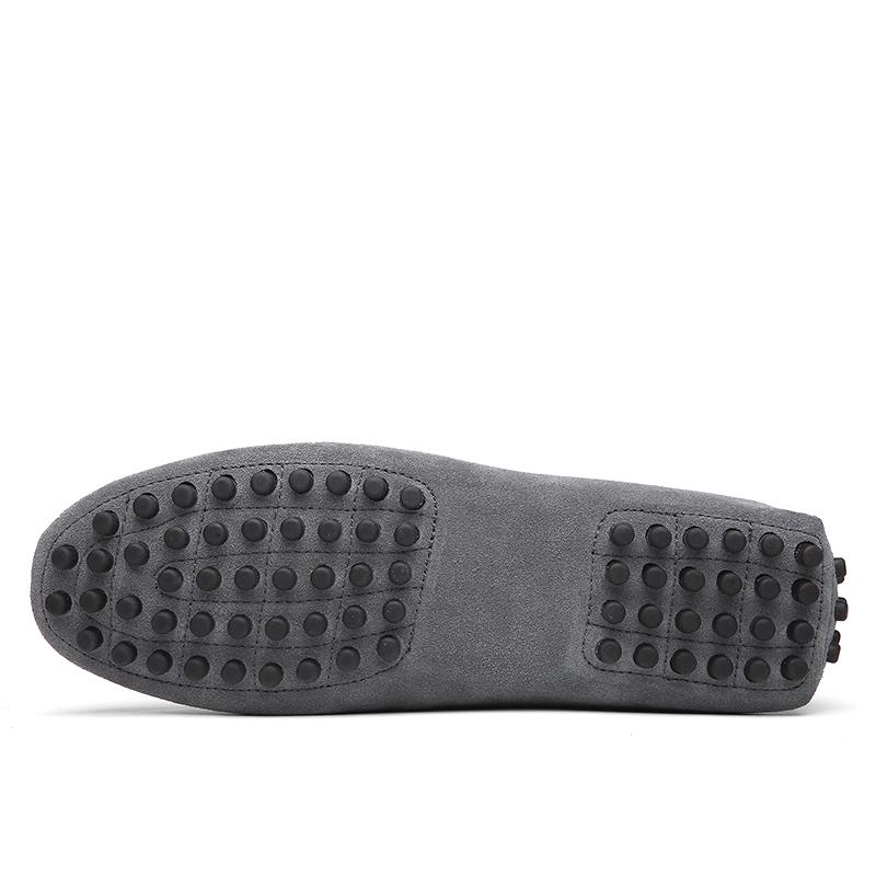 Fashion Brand Fashion Summer Style Soft Moccasins Men Loafers High Quality Genuine Leather Shoes Men Flats Gommino Driving Shoes