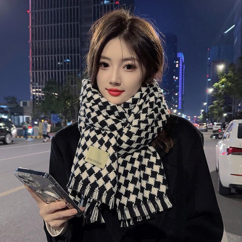 Plaid scarf women's winter high-end sense autumn and winter Korean version of the new imitation cashmere shawl thickened warm knitted scarf men
