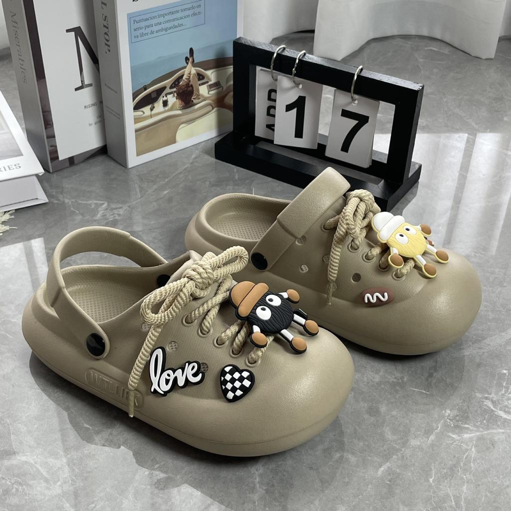 Hole shoes women's summer wear thick-soled non-slip cartoon coal balls beach bag head women's sandals hole shoes