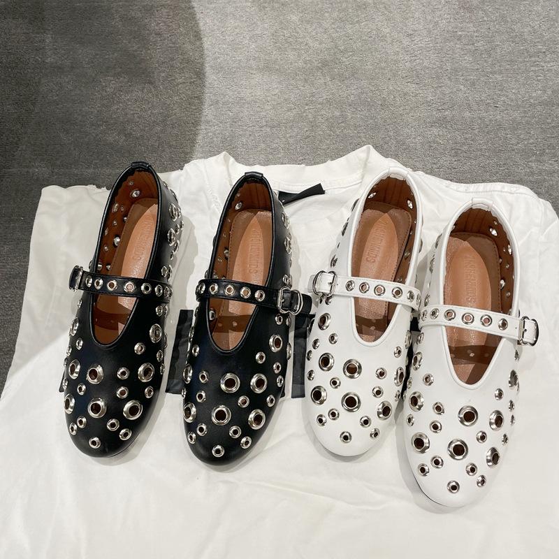 New Niche Design Flat Mary Jane Shoes Leather Metal Rivets Hollow Ballet Shoes Women