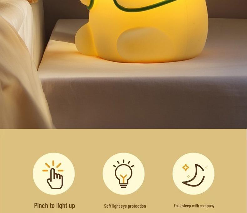 Capybara Silicone Night Light: Children's Seven-Color Bedside Lamp