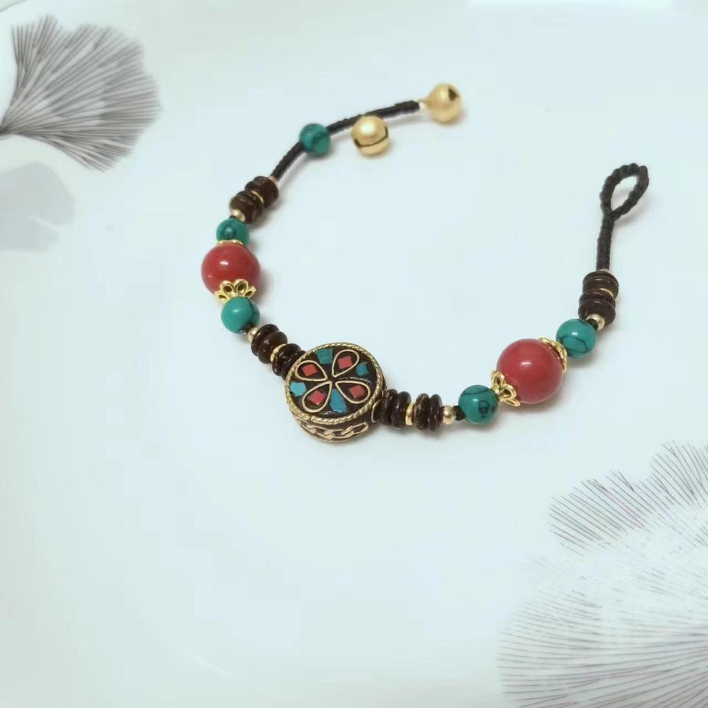 Tibetan Ethnic Style Handmade Women's Bracelet: Retro Nepalese Woven Rope