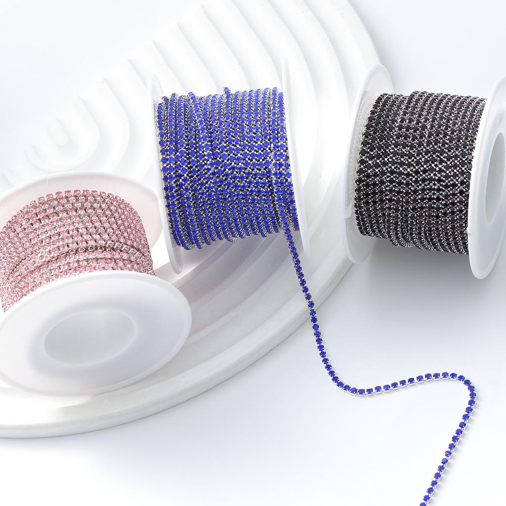 Silver bottom dense claw glass crystal rhinestone claw chain, color inlaid crystal diamond chain DIY mobile phone material sticker diamond accessories