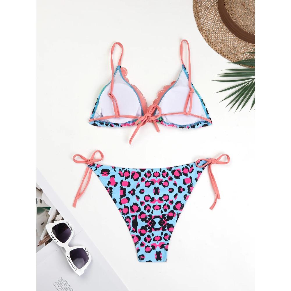 2025 Sexig Leopardmönstrad Tvådelad Baddräktsset Triangelbehå Baddräkt med Hängslen och Halterrygg Utan Rygg Bikini Set Strandsemester Snörning Badkläder