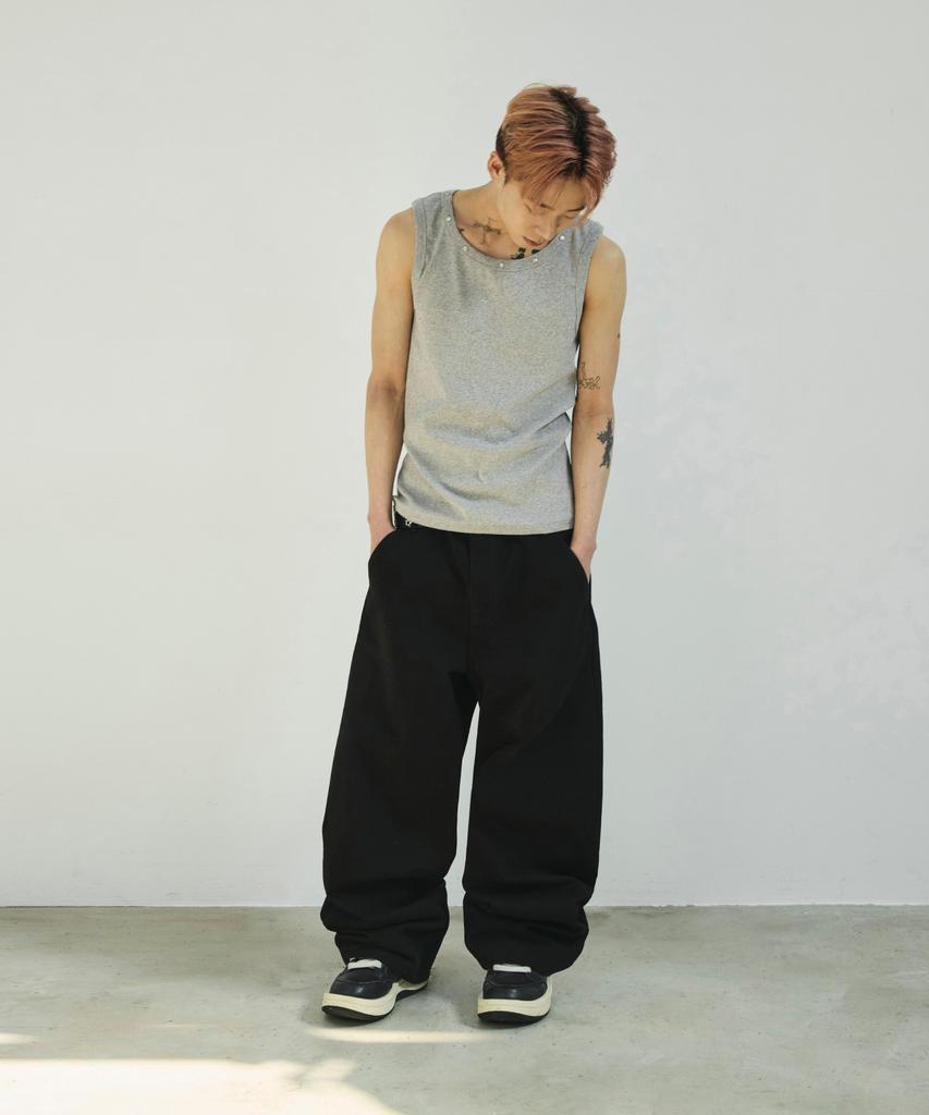 SCALLYWAG [Ryu Jung-Ran × Skelly Wung] Pull Up Straight Cotton Pants [Black]
