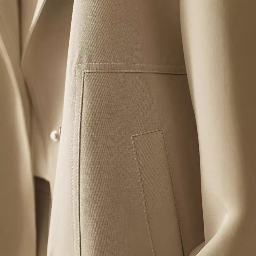 Khaki Short Trench Coat for Women In Autumn New Loose Casual Small Thin Jacket