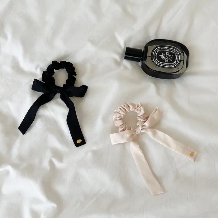 logo ribbon scrunchie (2colors)