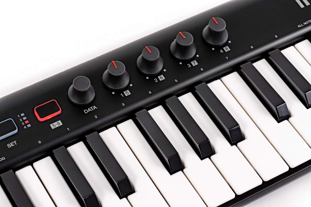 IK Multimedia iRig Keys 2 Pro iRig Series 60.521.27.7cm (včetně výstupků)