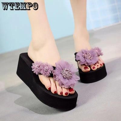 Flip-Flops mit Blumen-Absatz und dicker Sohle, hochhackige Hausschuhe für Damen, Strand, rutschfeste Hausschuhe, modisch, leicht, bequem, schlicht, lässig
