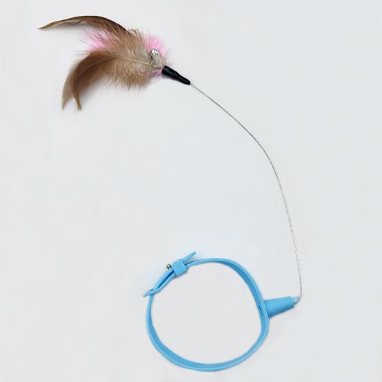 Silicone Cat Collar Toy with Bell Adjustable Teasing Wand Cats Interactive Feather Collar Toys Self-Entertaining Pet Supplies for Play All Day